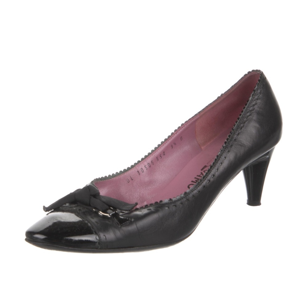 Salvatore Ferragamo Bow Accent Pumps
